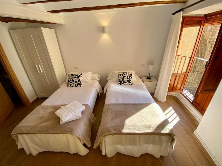 Villa Sol Casa Con Cueva Privada Y Vistas A La Iglesia 레케나 외부 사진